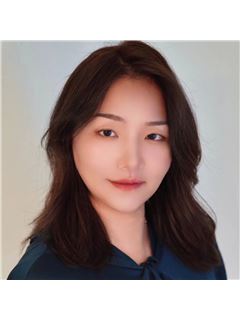 Janet Jin - RE/MAX Acclaimed Properties