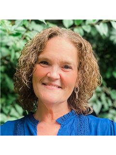 Jennifer Pierce - RE/MAX First