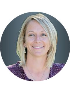 Nicole Mathew - RE/MAX Executives