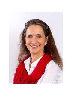 Jane Z Crowley - RE/MAX Revolution