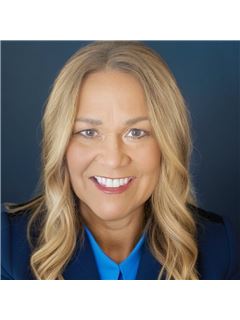 Jacklyn Hays - RE/MAX Acclaimed Properties