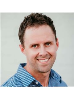 Dylan Andrew - RE/MAX Real Estate Professionals