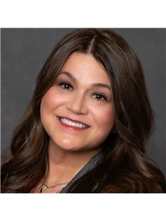 Stacey L Joseph - RE/MAX Real Estate Associates