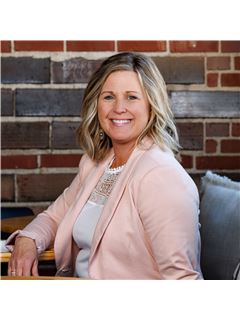 Gwen Gosman - RE/MAX Local