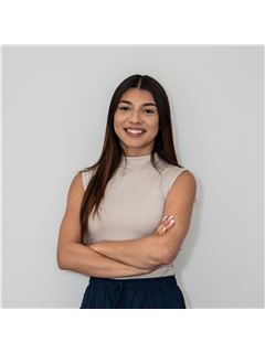 Violeta Llamas - RE/MAX First