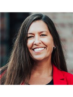 Jennifer Nally - RE/MAX First