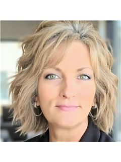 Stephanie Prather - RE/MAX First