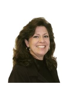 Kathy Farmer - RE/MAX Revolution