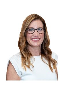 Molly Angel - RE/MAX Revolution