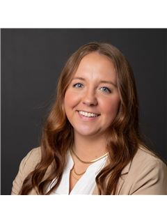 Lisa Helmuth - RE/MAX Results