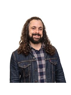 Karsten Nelson - RE/MAX Advantage
