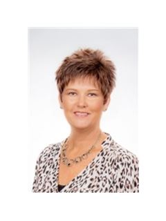 Donna Hamstra - RE/MAX Executives