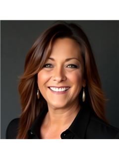 Suzanne Soto - RE/MAX Executives
