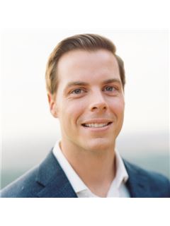 Michael Nauman - RE/MAX Advanced Realty