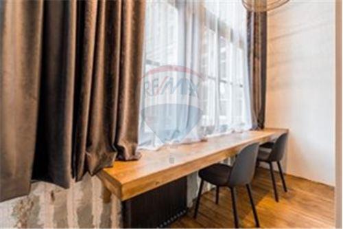 For Rent/Lease-Condo/Apartment-Tbilisi-105004056-1484