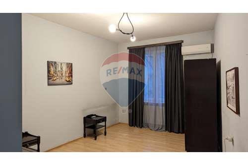 For Rent/Lease-Condo/Apartment-თბილისი-105003022-2194