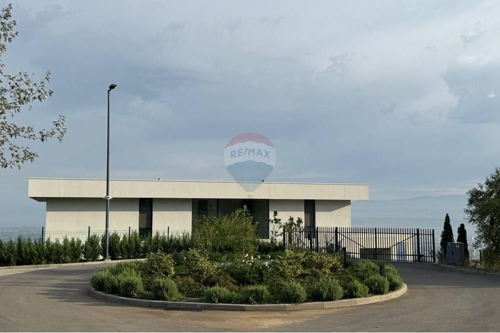 lakó - villa - თბილისი - GE - 31e76668-6e57-4b77-9fe0-9091e28eb04d.jpg - 105004011-7042