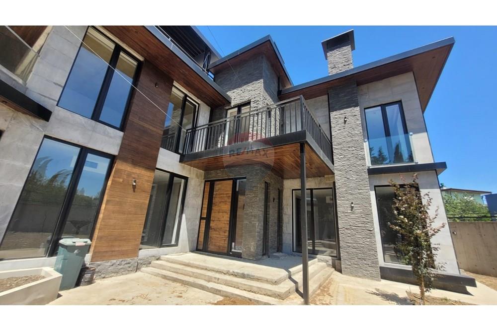 Residential - Hus - თბილისი - GE - c9d0414b-44dc-454c-abfd-68ccccf9b76e.jpeg - 105004031-1385