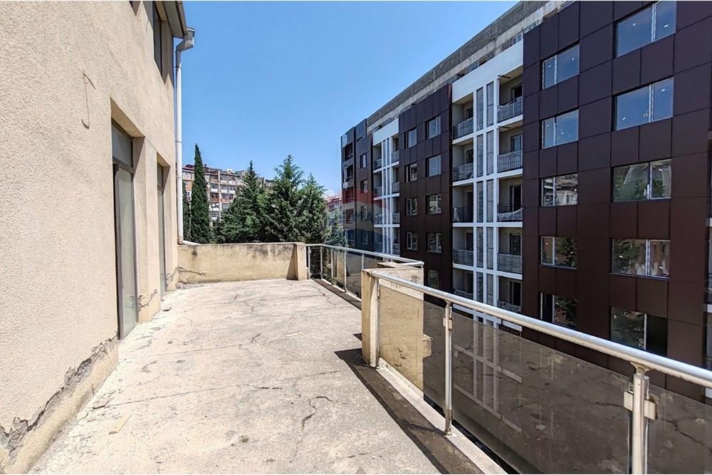 Residential - Kondo/ Apartemen - თბილისი - GE - IMG_20250712_124015.jpg - 105004030-5427