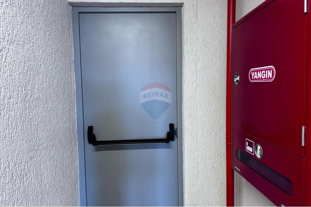 Residential - Кондо/квартира - თბილისი - GE - d5ec3023-4b61-4956-95e6-ecdcd26a527b.jpg - 105004001-3033