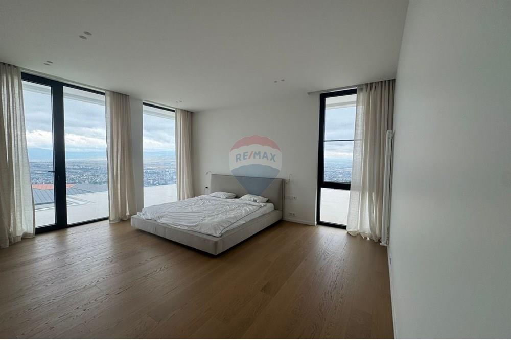 lakó - villa - თბილისი - GE - 668dfc0b-8305-4213-bfb4-dd13a6359d99.jpg - 105004011-7042