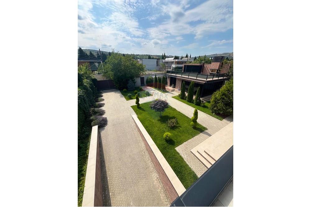 Rezidencijalno - Kuća  - თბილისი - GE - 608fb687-7281-499d-af3e-ec3b1ead5346.jpeg - 105004030-5437