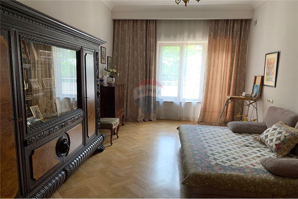 Résidentiel - Appartement - თბილისი - GE - 11 - 105004056-2235