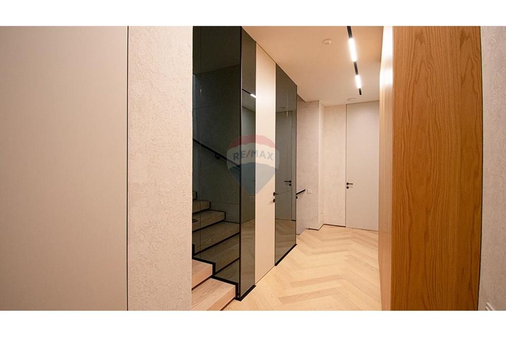 Жилищен - Градска къща - თბილისი - GE - f6c2b062-8017-49b2-b478-93e1073a4069.jpg - 105004056-2169