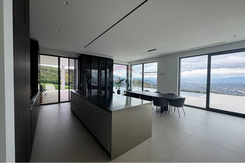 lakó - villa - თბილისი - GE - 22d96212-2df6-4e34-9e32-4cb9fd312057.jpg - 105004011-7042