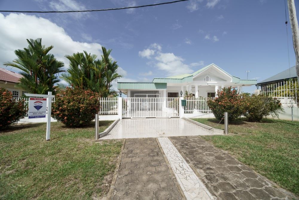 Residential House Paramaribo, Suriname Suriname 105100100223