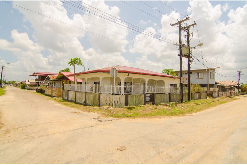 Residential House Paramaribo, Suriname Suriname 10510010042