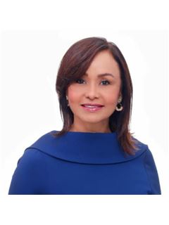 Aurelia Betania González De Molina - REMAX Metropolitana