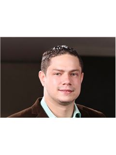 Javier Ernesto Jimenez Garrido - REMAX Metropolitana