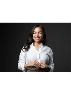 Arisleidy Santos - REMAX Advance
