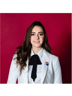 Broker Titolare - Yeranni Brea - REMAX Monumental