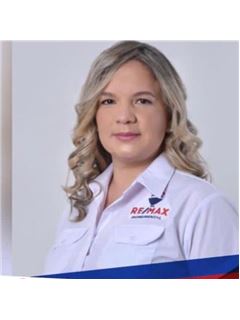 KENDRA DE LUZ MORA CASTILLO - REMAX Monumental