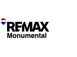 Office of REMAX Monumental - JUAN SANTIAGO