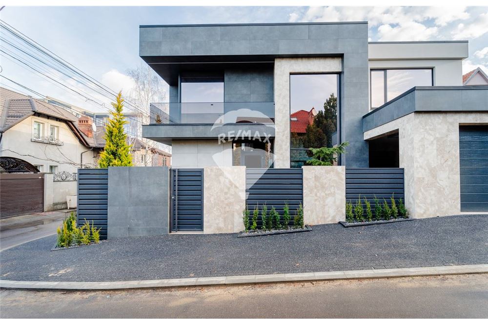 Residential House Chisinau, Moldova Moldova 10560060033 , RE