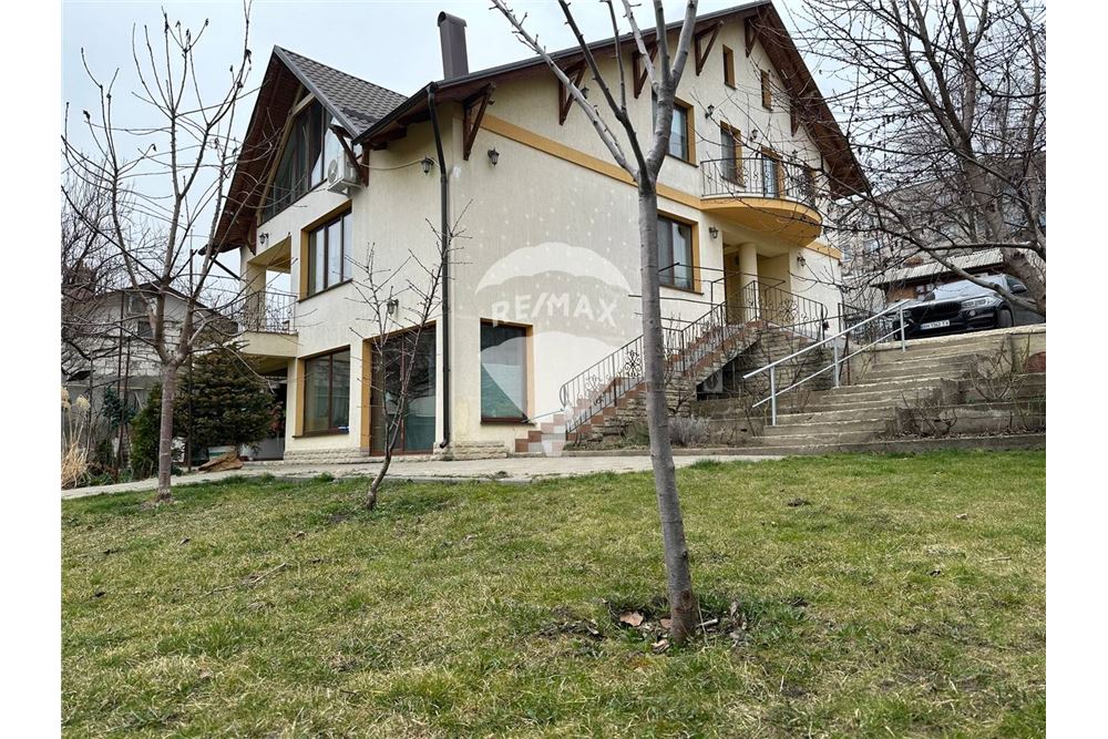 Residential House Chisinau, Moldova Moldova 105600301736 , RE