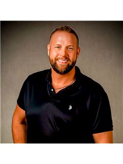 Jared Schmidt - RE/MAX Elite