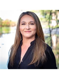 Cecilia McCarter - RE/MAX Go