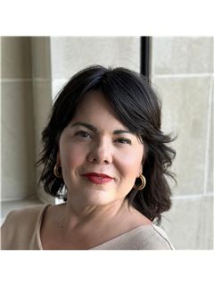 Amy C Chachere - RE/MAX Fine Properties