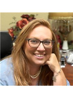 Kelly Cloud - RE/MAX Home and Ranch