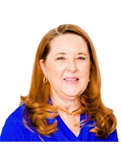 Laurie Howell - RE/MAX Elite