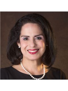 Elizabeth Gomez - RE/MAX Elite