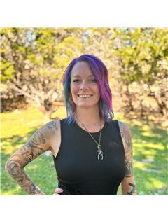 Andi Barton - RE/MAX Go