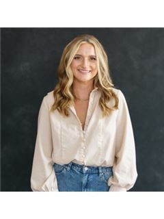 Darci Volz - RE/MAX Go