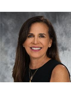 Broker/Owner - Norma Madrigal Turkington - RE/MAX Elite