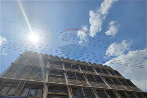 Под наем-Търговски обект/Магазин-Nairobi Industrial Area KE-106003115-128