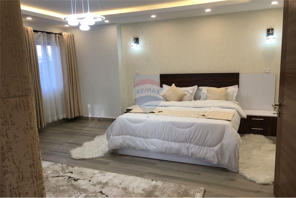 Condo/Apartment - For Sale - Westlands - Master Bedroom - 106003104-305